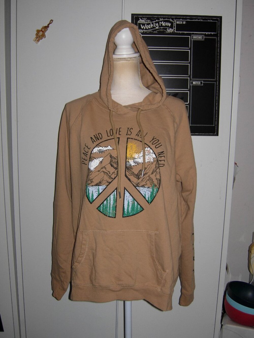 Cali Supply Co. graphic pullover hoodie L